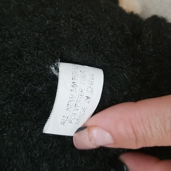 Polyester Monkey - Picture 9 of 9